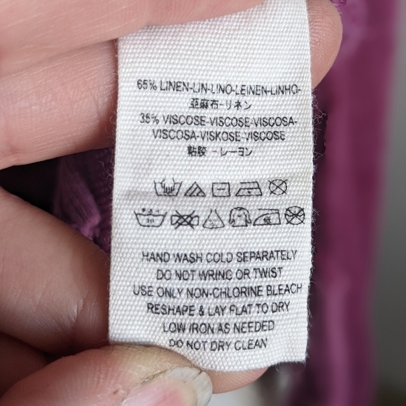 WE the Free Linen Blend Henley low V Neck with ties Oversized L Cranberry Plum - Picture 8 of 12